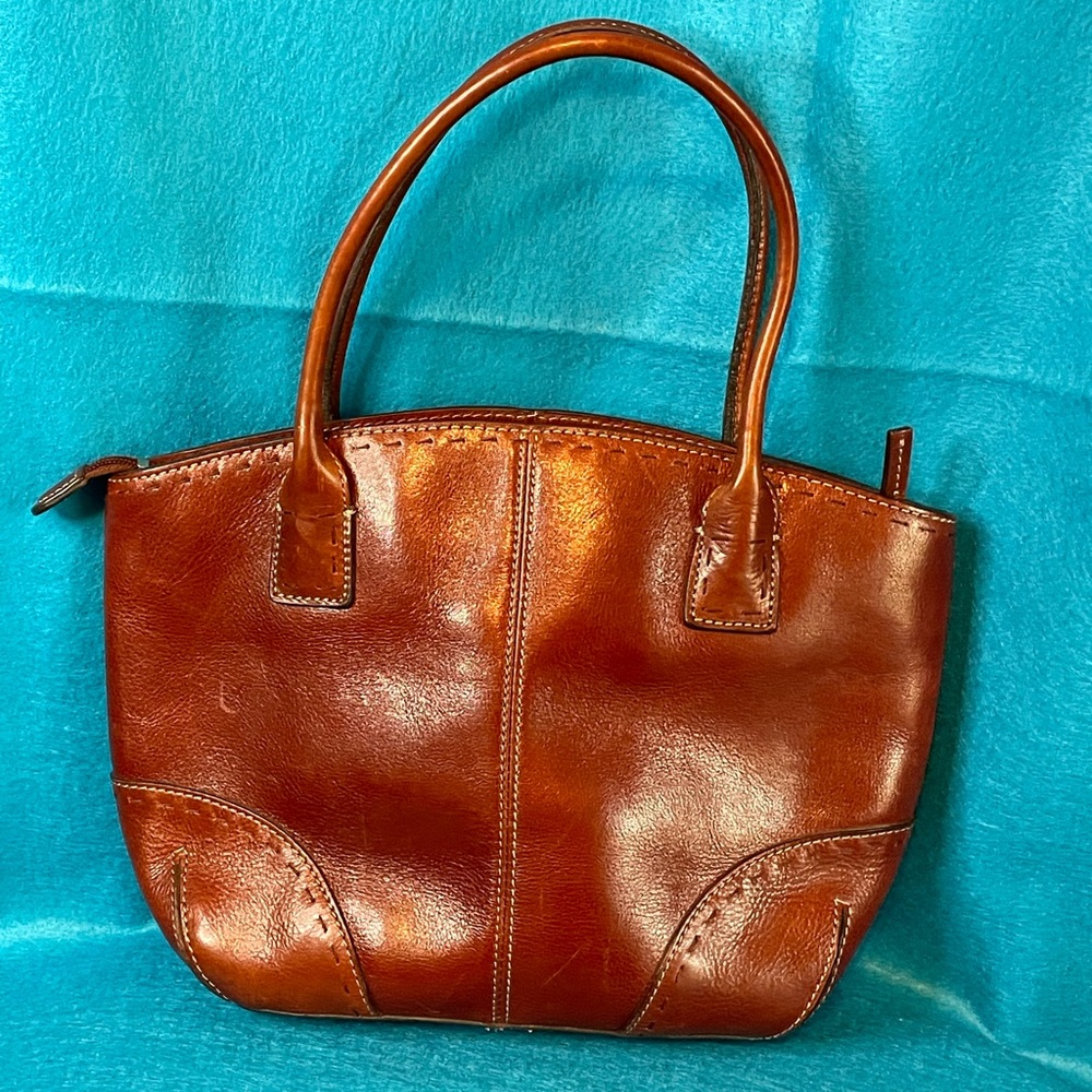 ๐ Fossil Vintage Leather Handbag. Brown with Double Carrying Handles. ๐ - Picture 3 of 13